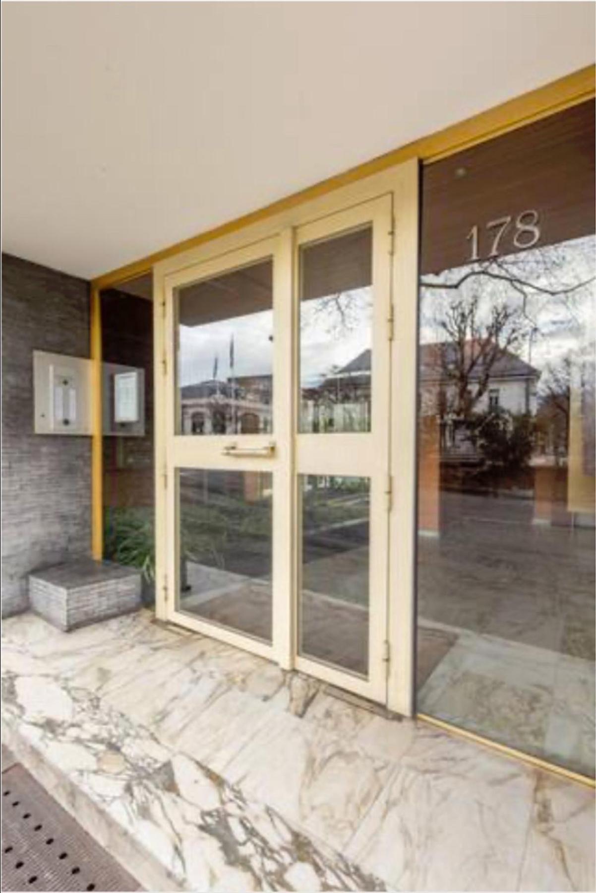 Logement Autour De Moi * * * * * Chambéry Kültér fotó